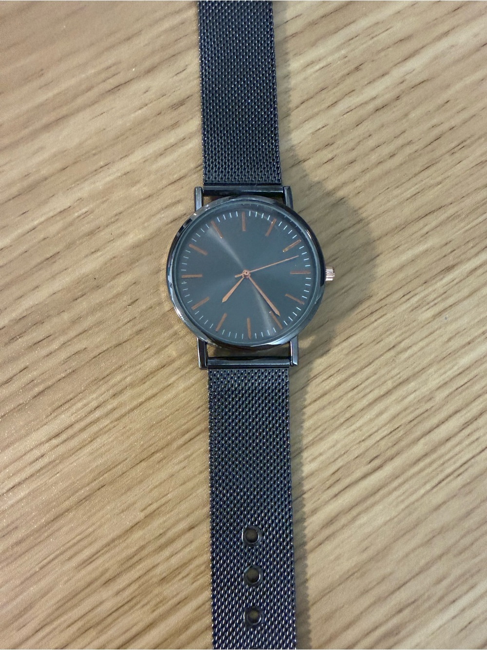 Men's Black Mesh Strap Watch with Rose Gold Accents